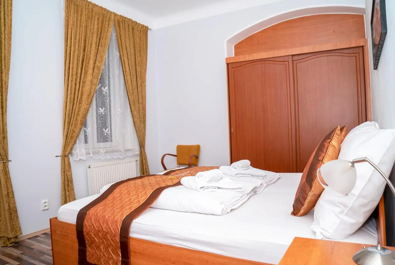 Sunshine Pension Karlovy Vary